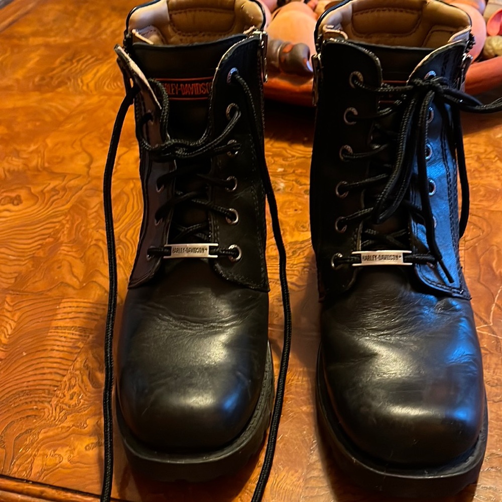 Harley Davidson boots. Size 6